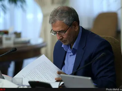 سکان هدایت وزارت کار را همچنان به ربیعی بسپارید