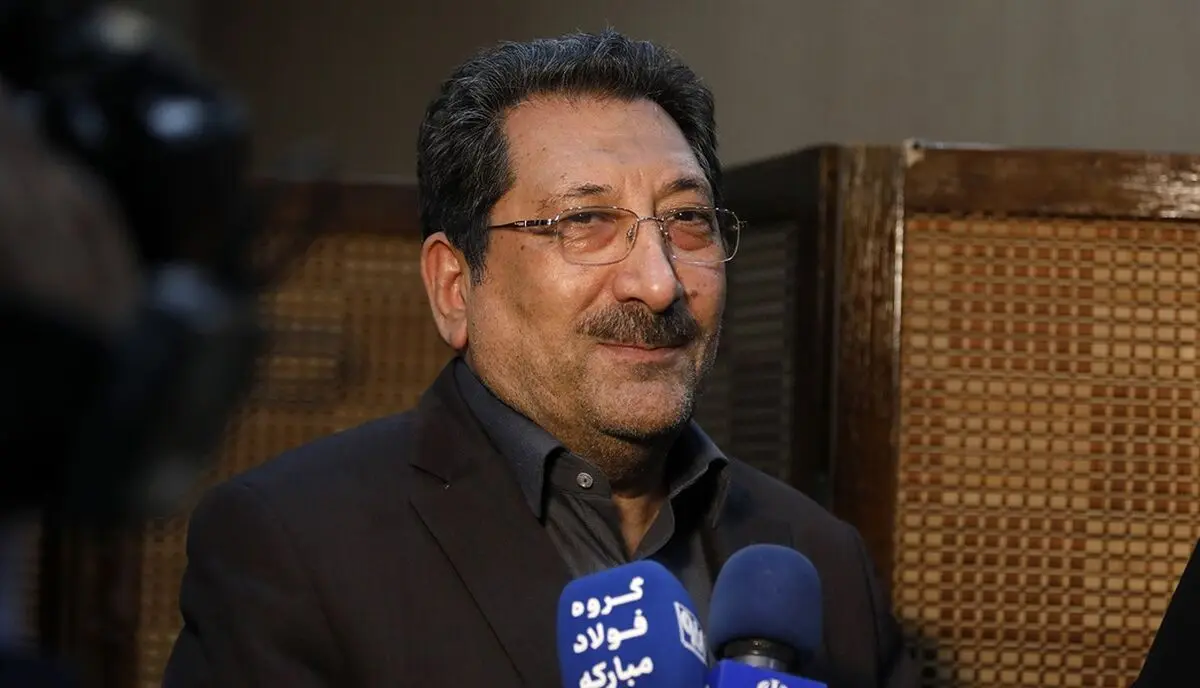 
دستور رئیس‌جمهور برای رفع موانع تولید و ترخیص مواد اولیه از بنادر

