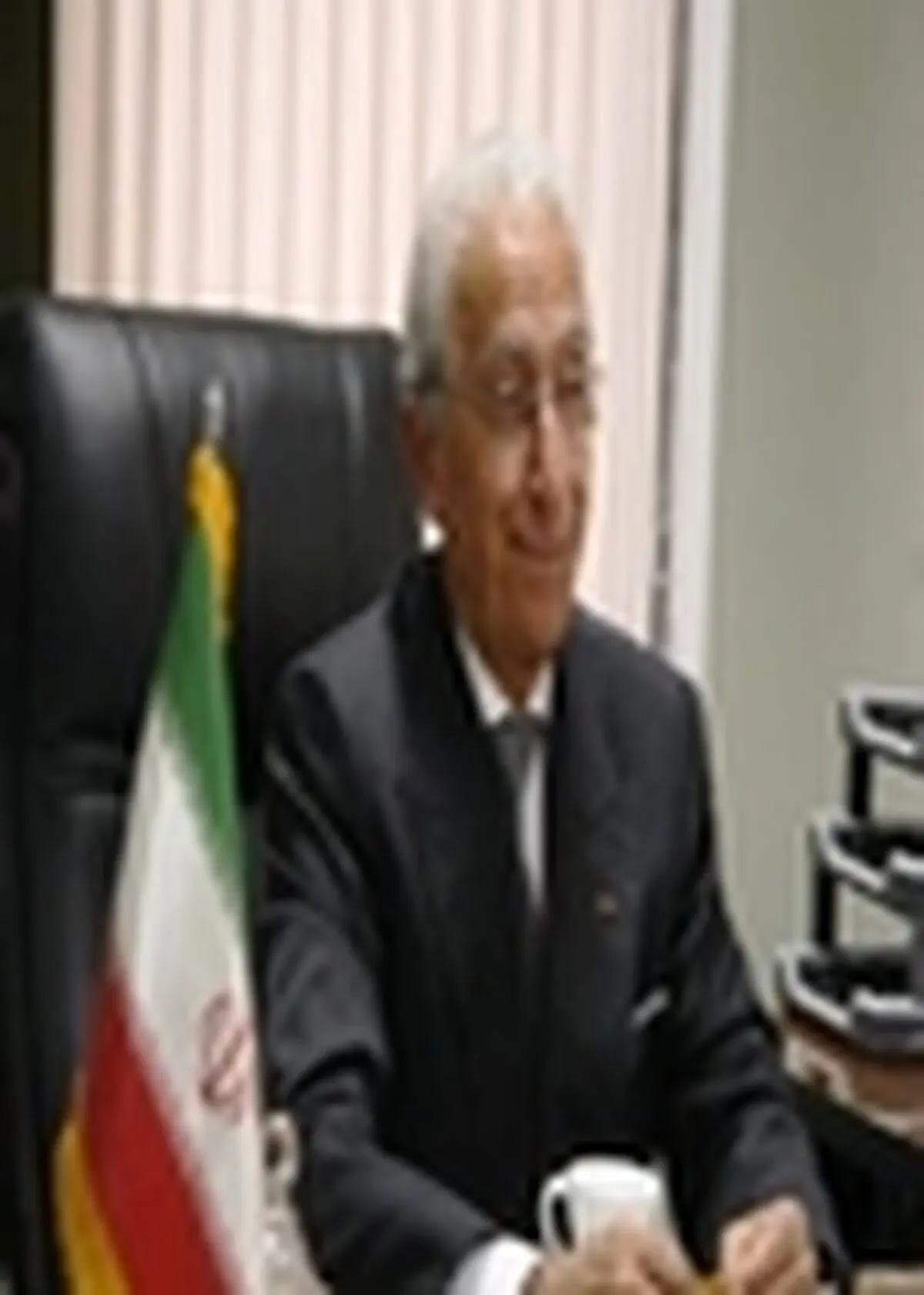 پروفسور سمیعی با جراحان اصفهانی دیدار می‌کند