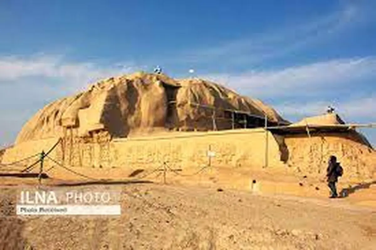 اعتبار به تپه باستانی سیلک نیامد، کارگاه‌های مرمتی شکل نگرفت/ نمایش دست‌نوشته‌های گریشمن از سیلک در نمایشگاهی مجازی/ نگهداری ۸۰۰ شی از تپه سیلک در لوور 