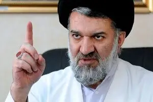 قوه قضاییه باید با روحانی معلوم الحالی که حرف دروغ به رهبری نسبت داد برخورد کند