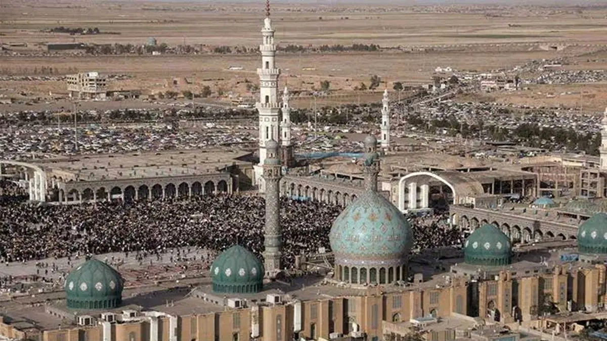 مراسم تشییع رهبر شهید در قم با اقامه نماز در مسجد جمکران آغاز می‌شود