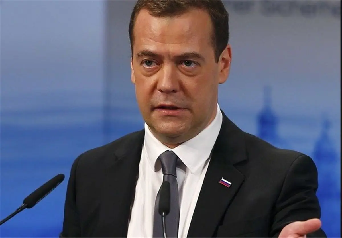  Russia's Medvedev: We Will Set Terms for Peace in Ukraine