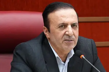 تولیدکنندگان موظف به اخذ کارت بازرگانی از اتاق بازرگانی قزوین هستند