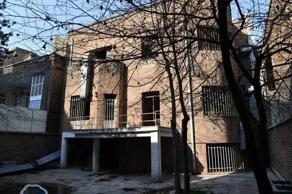 مرمت و بازسازی خانه‌موزه آیت‌الله طالقانی در حال انجام است