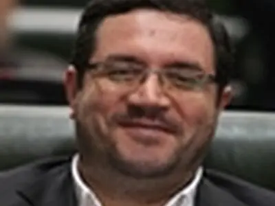 رشد اقتصادی راه حل یک‌شبه ندارد