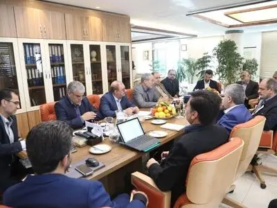 افزایش بهره وری تولید و کاهش مصرف انرژی با بکارگیری فناوری های نوین و هوشمند کشاورزی