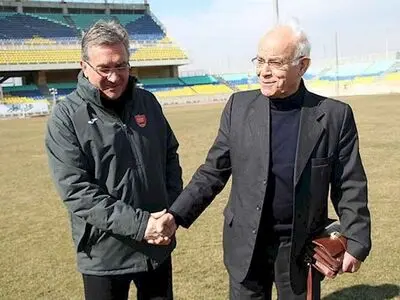هدیه نفیس جعفر کاشانی به برانکو؛ سرمربی پرسپولیس قول داد بماند