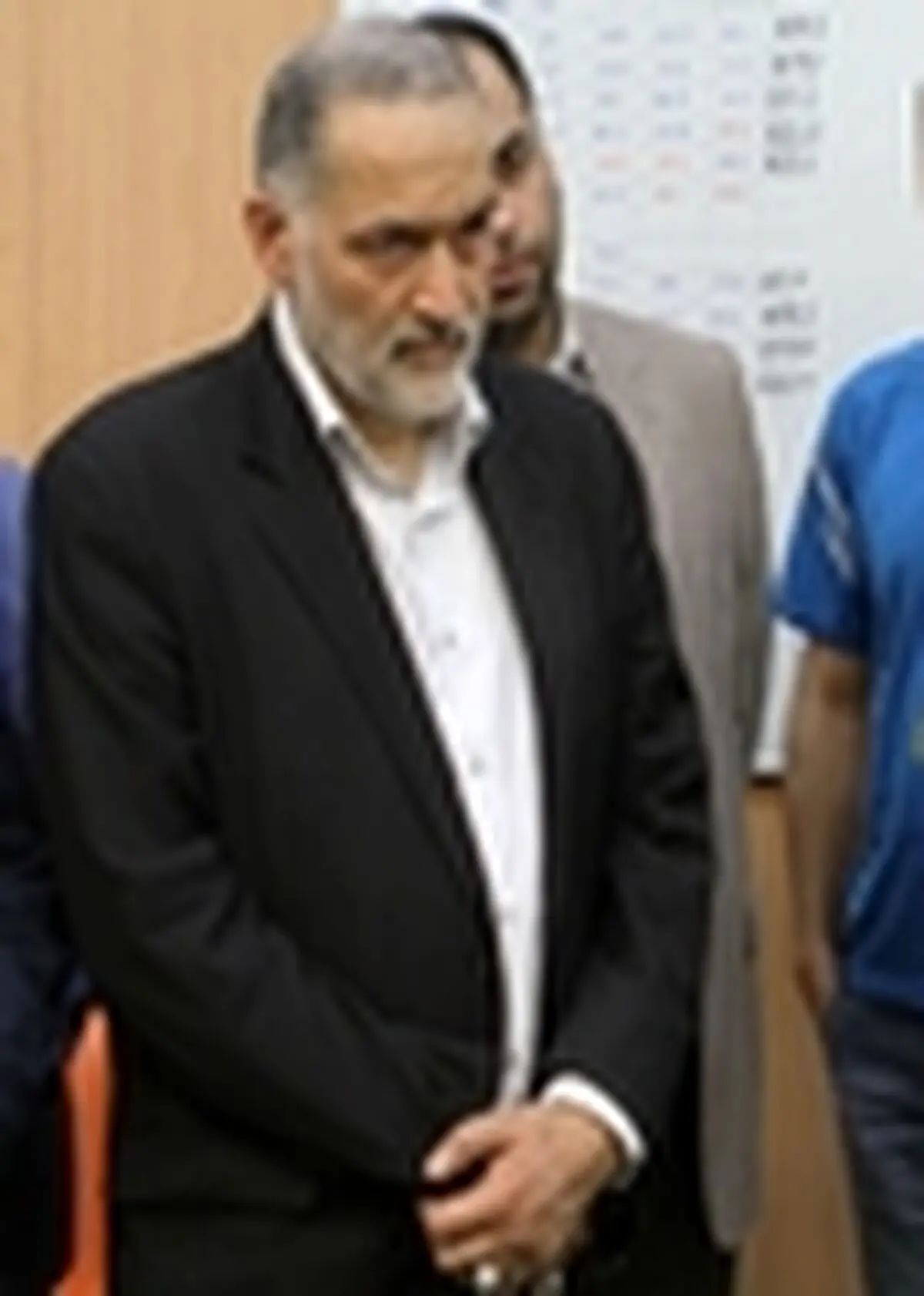 هاشمی: برخی از اعضا نگذاشتند انصراف بدهم