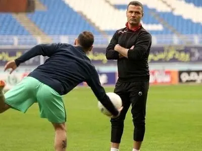 سیدعباسی: اعتراض پرسپولیسی‌ها به داور بی‌مورد است/  با نگاه کردن به جدول خودمان را اذیت نمی‌کنیم