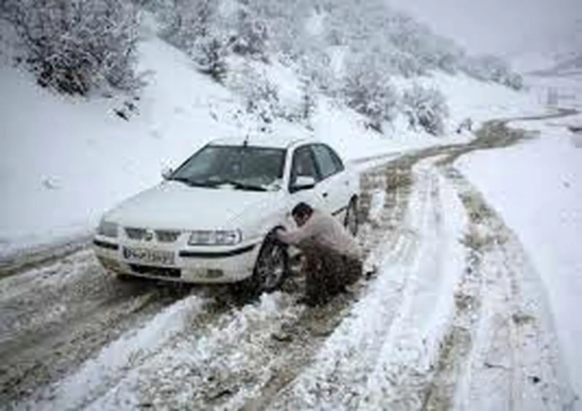 جاده‌های کوهستانی مازندران لغزنده است