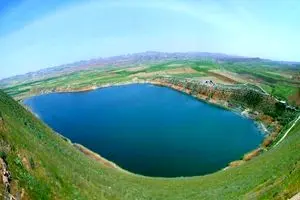 گردهمایی «وفاق ملی و سرمایه‌گذاری برای تولید در سرخس»