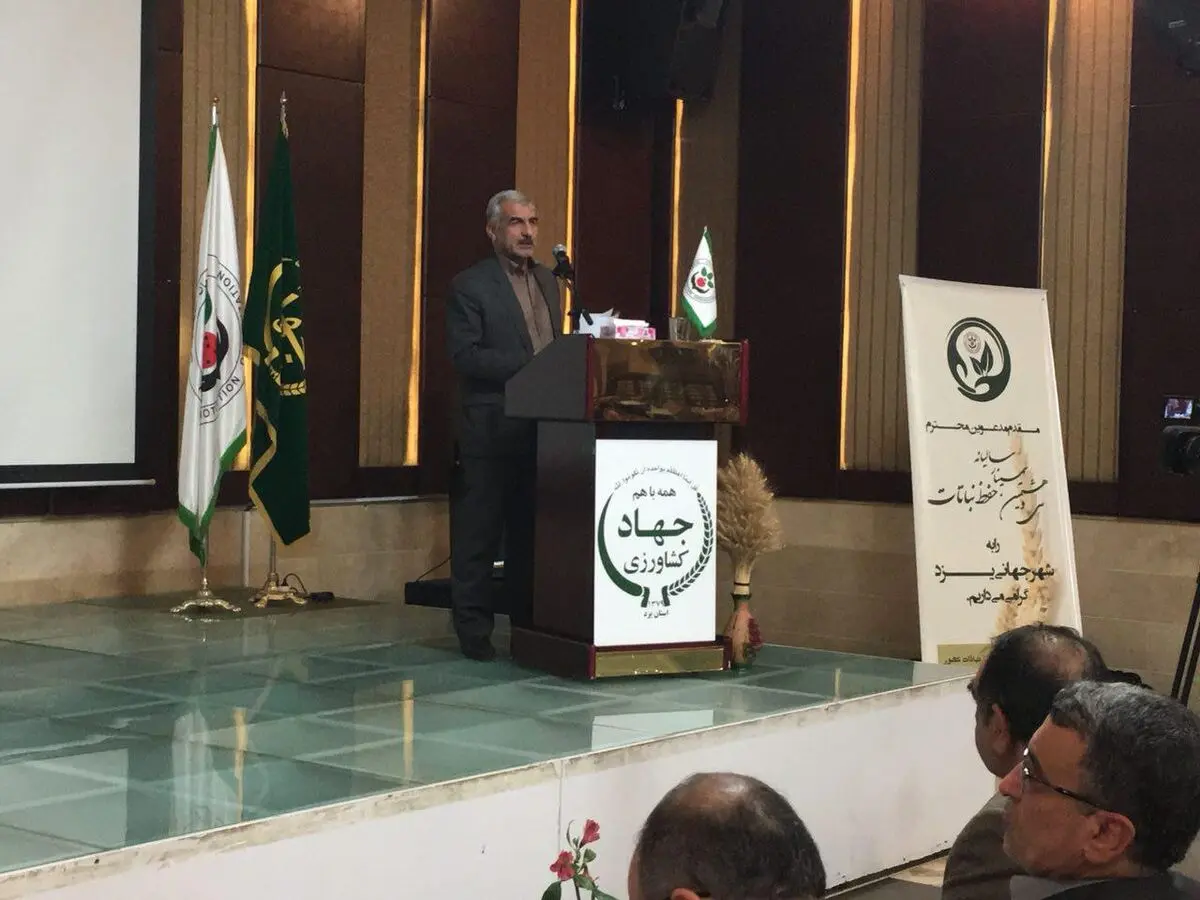 پایداری خودکفایی گندم در سال آینده/۴۳۰ هزارتن بذر گواهی شده گندم امسال توزیع شد