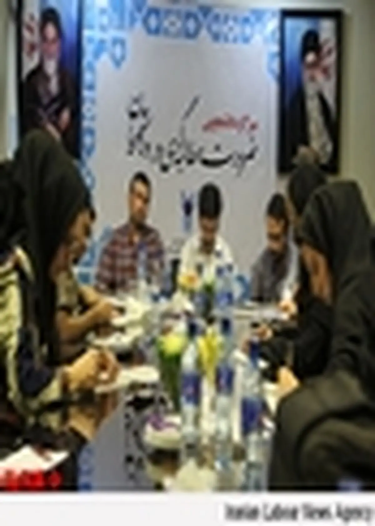 دانشجو بدون مطالبه دانشجو نیست