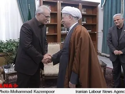 دیدار اعضای انجمن دندانپزشکان عمومی ایران با آیت الله هاشمی رفسنجانی ‎