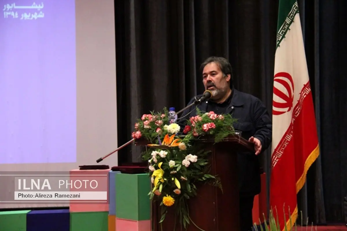 برگزیدگان جشنواره هنرهای تجسمی جوانان معرفی شدند/ مدیرکل سیمرغ گرفت