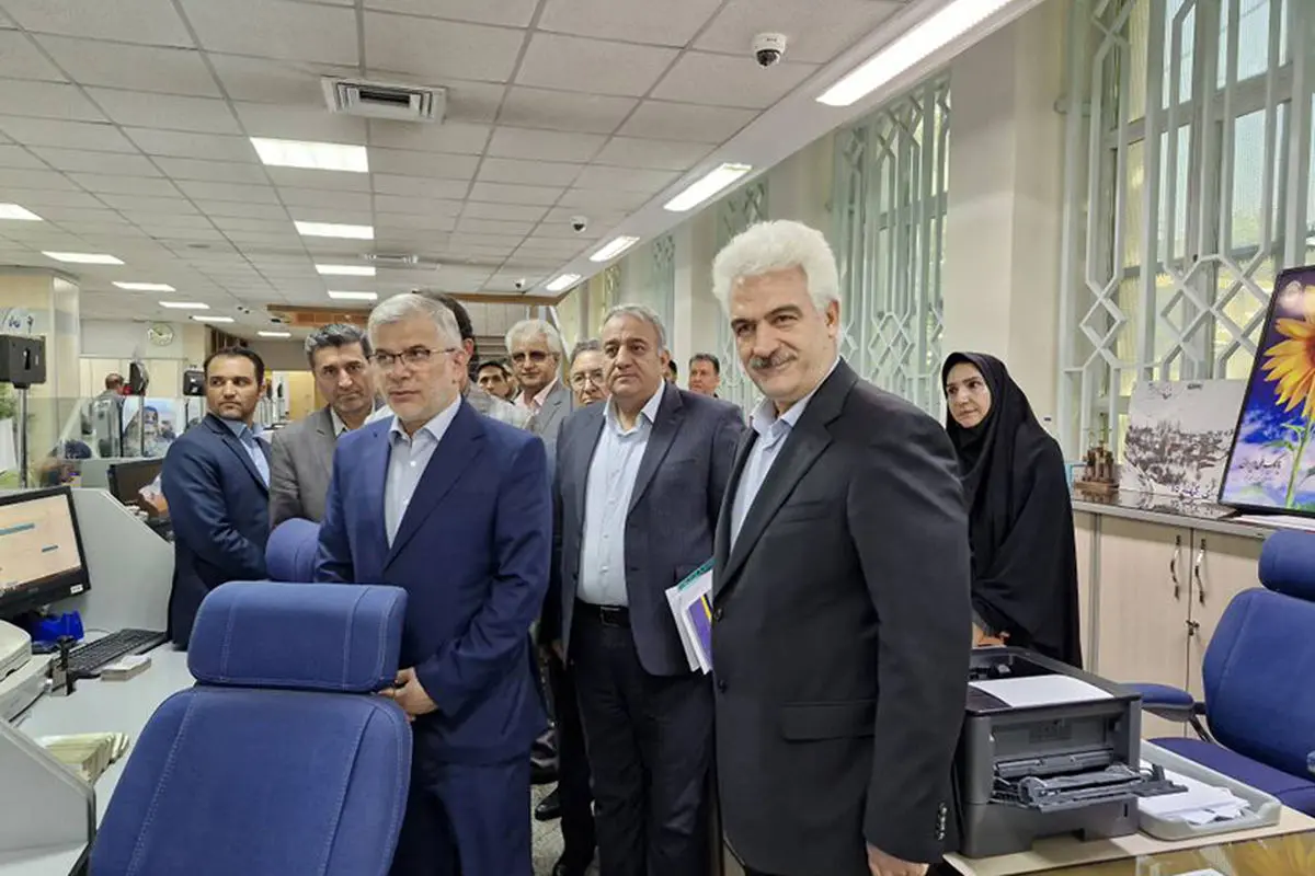 تقدیر استاندار البرز از خدمات بانک ملی استان