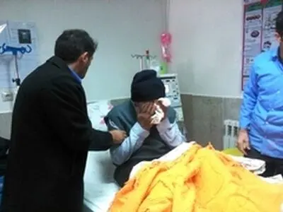 امدادرسانی به بیمار دیالیزی ۷۰ ساله در روستای برزندیق کلیبر