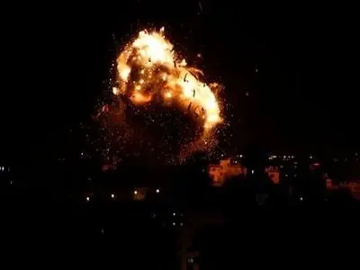 قصف صاروخي یستهدف الاحتلال الأمیرکي فی شرقی سوریا