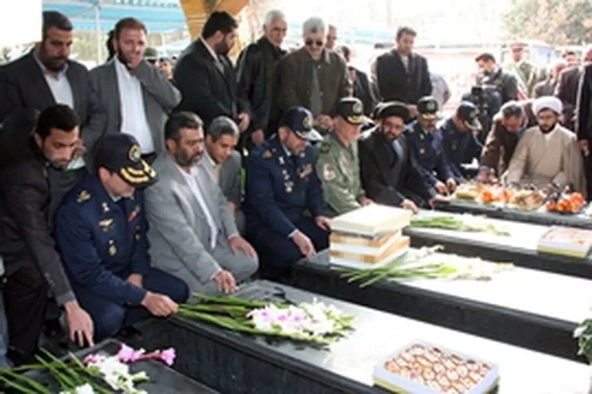 تجدید میثاق فرماندار و مسئولان قرچک با سرلشکر شهید ستاری