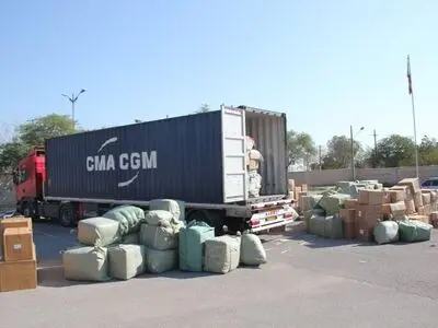 عرضه قاچاق کالا در یزد محدود است 