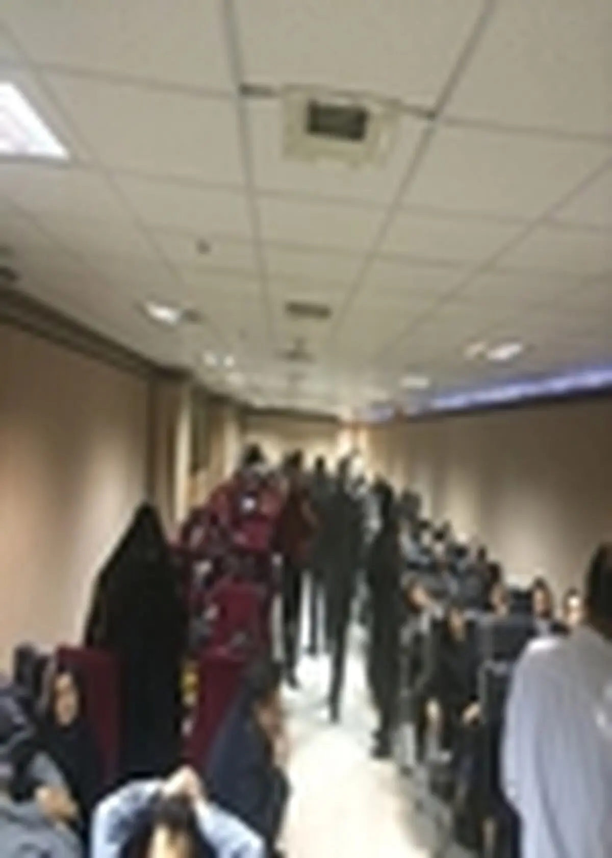 کسی پاسخگوی مسافران بلا تکلیف نیست