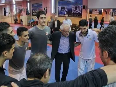 بازدید سجادی از اردوی تکواندوکاران المپیک