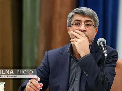 شرایط جامعه نسبت به انتخابات، در تاریخ جمهوری اسلامی بی‌سابقه است/ لاریجانی تنها در معادله «جلیلی- لاریجانی» می‌آید/ پزشکیان تشکیلاتی و جریانی نیست