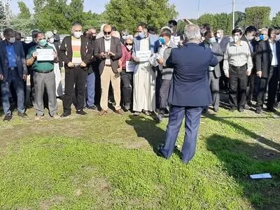 تجمع بازنشستگان مقابل تامین اجتماعی/ با فرمول‌های اصلاحات همسان‌سازی مخالفیم/ دستمزدها را به خط فقر برسانید