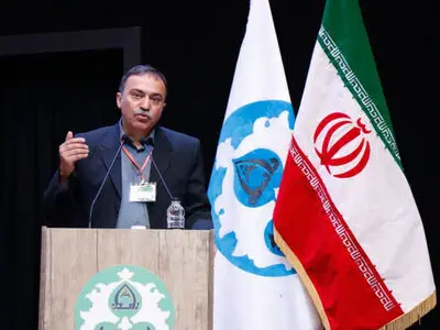 سرمایه‌گذاری روی علوم پایه، راهی برای توسعه‌ی پایدار است