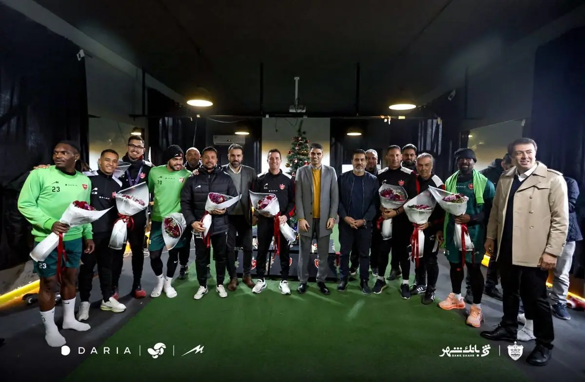 تبریک باشگاه پرسپولیس به مربیان و بازیکنان مسیحی به مناسبت کریسمس