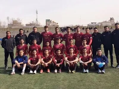 فدراسیون برنامه ای برای تیم های پایه ندارد/ برخی از بازیکنان بی کیفیت با پول فوتبالیست شدند