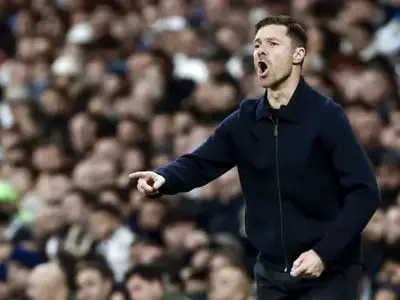 ​نشست اضطراری در برنابئو: زیدان و کلوپ، گزینه جانشینی ژابی آلونسو!