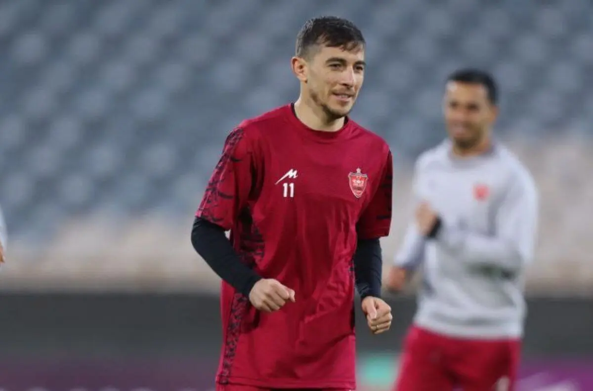 فرشاد احمدزاده؛ در مسیر بازگشت به ترکیب ثابت پرسپولیس