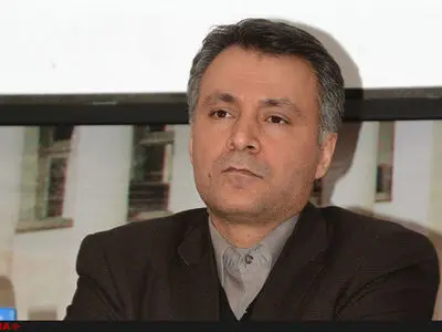 اگر اکثریت مردم ایران طرفدار طرح نور هستند چرا نامزدهای اصولگرا برای افزایش رأی خود آن را گردن نمی‌گیرند؟ 