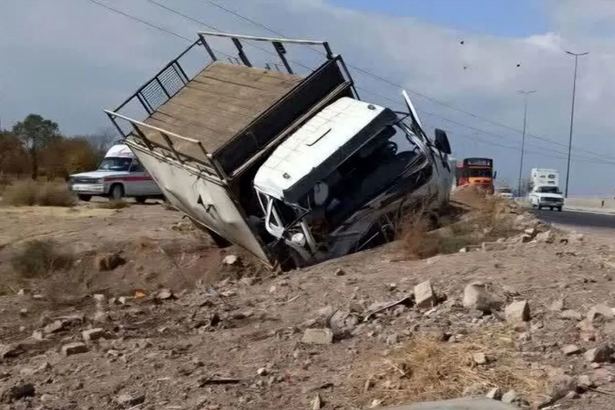 راننده کامیون در اتوبان قزوین به زنجان کشته شد
