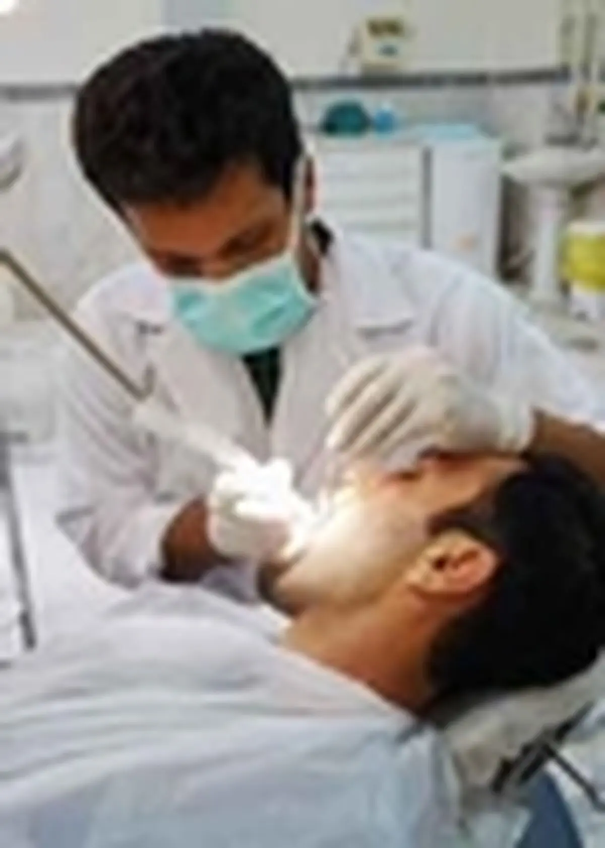 بیش از دویست هزار خدمات عمومی دندانپزشکی به مردم کاشان ارائه شده است