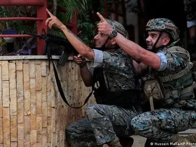 Deadly shooting rocks Beirut as tensions over blast probe erupt