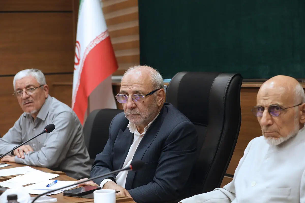 ضرورت بومیسازی جامع گوشیهای همراه برای ارتقای امنیت ارتباطات/ آییننامه اجرایی تا پایان آبانماه نهایی میشود ضرورت بومیسازی جامع گوشیهای همراه برای ارتقای امنیت ارتباطات/ آییننامه اجرایی تا پایان آبانماه نهایی میشود