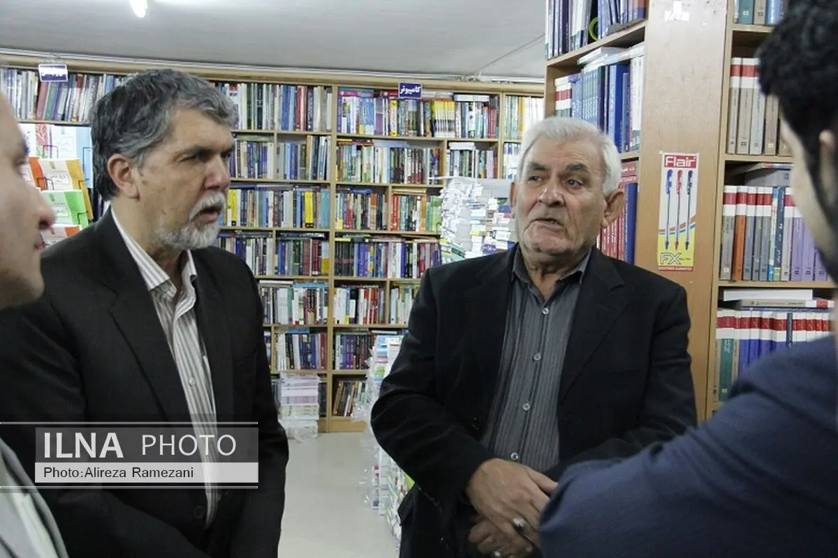 کتاب‌گردی صالحی به بندرعباس رسید