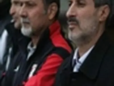 شکایت دایی از مایلی‌کهن و فریادشیران