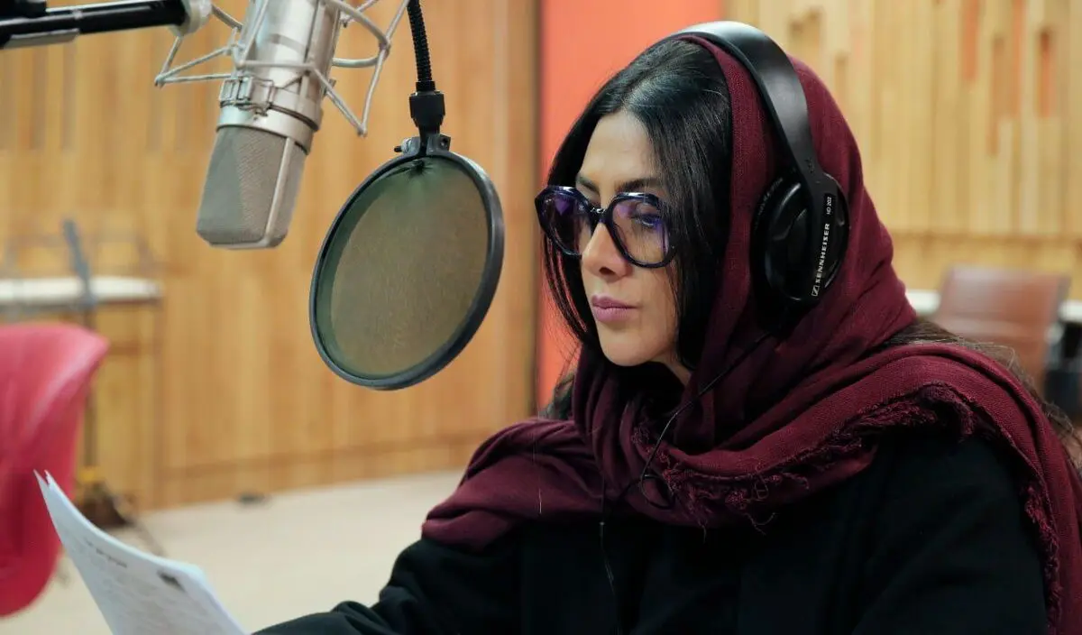 نسخه ویژه نابینایان «سارا» با صدای آزاده صمدی منتشر می‌شود