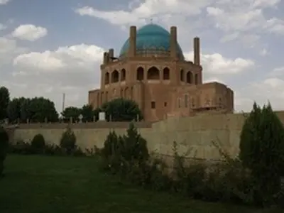 مانور زلزله بمناسبت هفته کاهش اثرات بلایای طبیعی در شهرستان سلطانیه