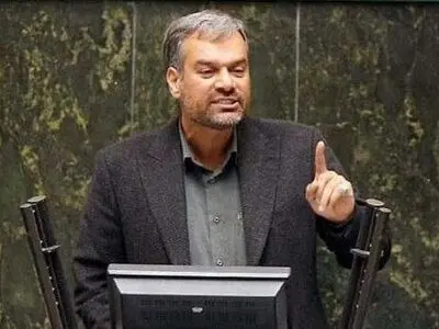 درگیری لفظی رشیدی کوچی با نوروزی در حاشیه صحن علنی