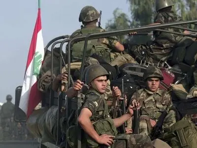 الجیش اللبناني ینفي التحضیر لعملیة عسکریة في مخیم عین الحلوة
