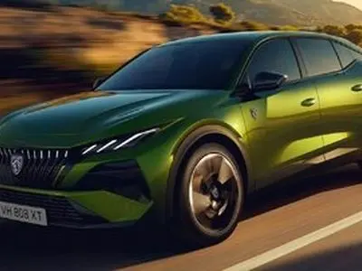 نواده پژو ۴۰۵ جذاب‌تر از قبل به میدان آمد / عکس