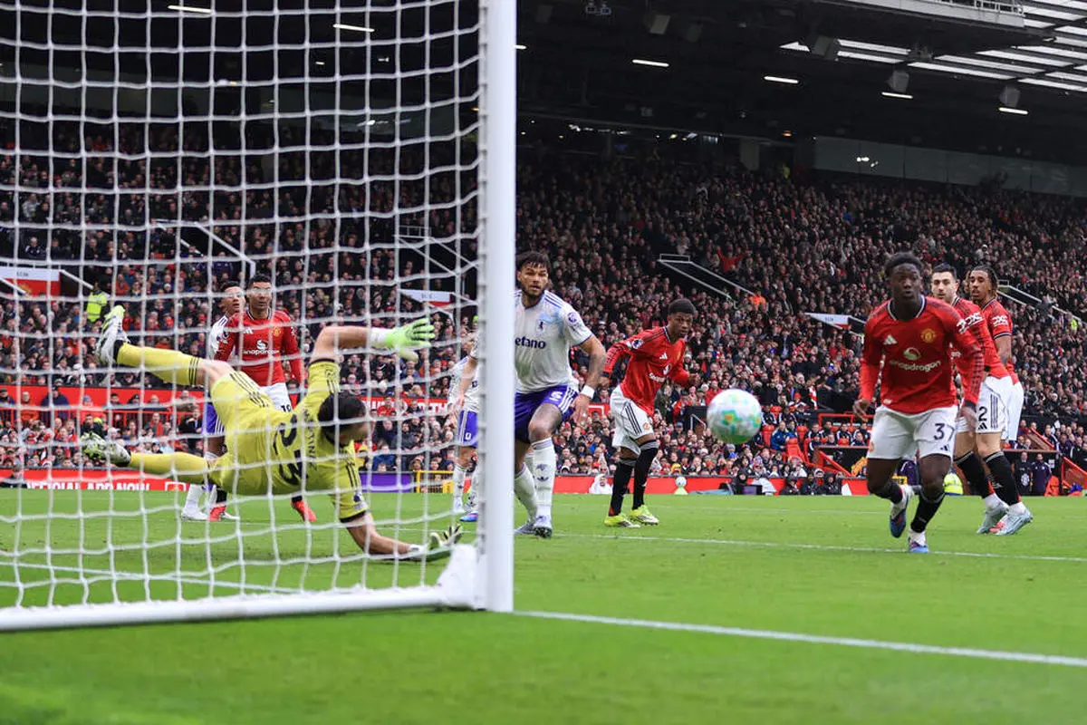 منچستریونایتد 3-1 استون‌ویلا: سلام شیاطین سرخ به چمپیونزلیگ