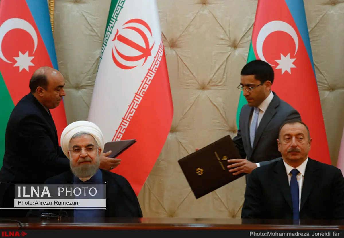 ایران وجمهوریة اذربیجان توقعان علی ست وثائق للتعاون المشترک