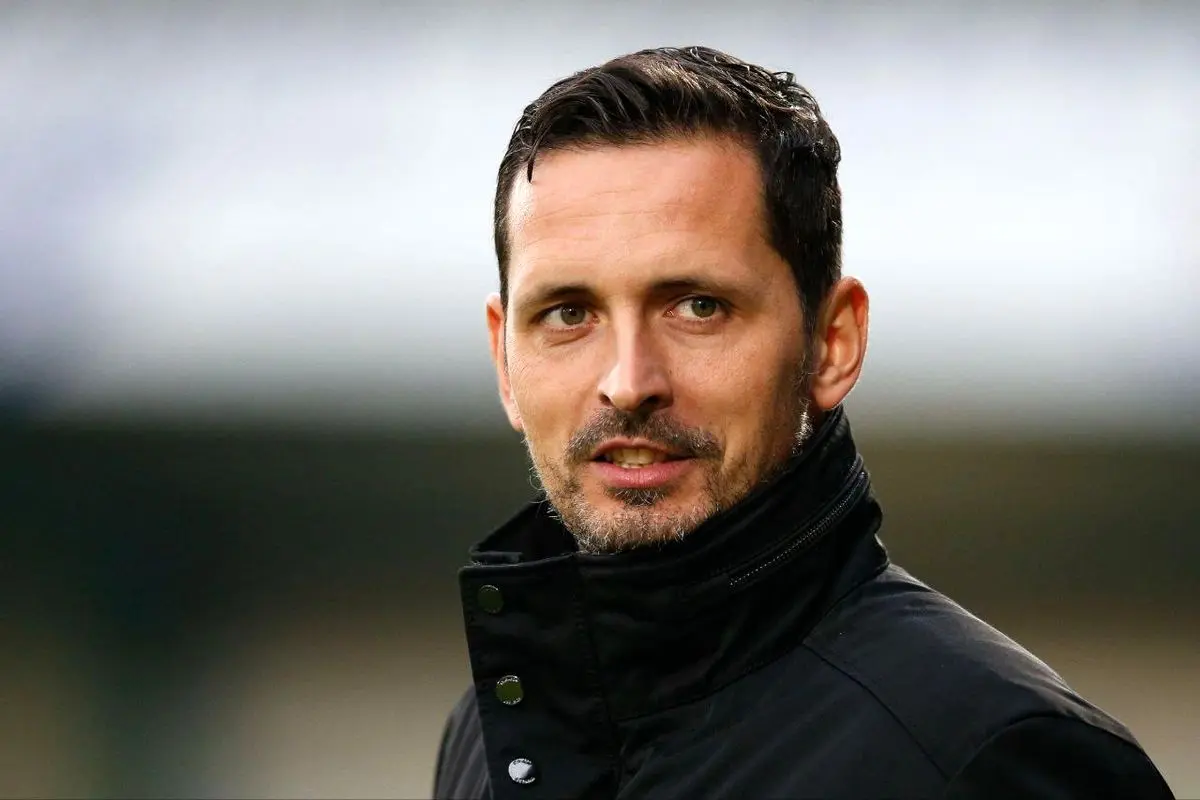 رسمی: سرمربی آینتراخت فرانکفورت اخراج شد