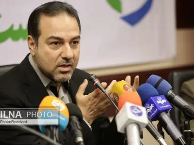 عذرخواهی عضو شورای اطلاع‌رسانی دولت از برخورد معاون وزیر بهداشت با یک خبرنگار